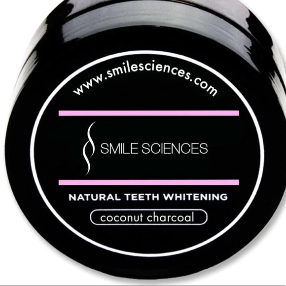 Smile Sciences Natural Teeth Whitening Coconut Charcoal - Picture 1 of 3